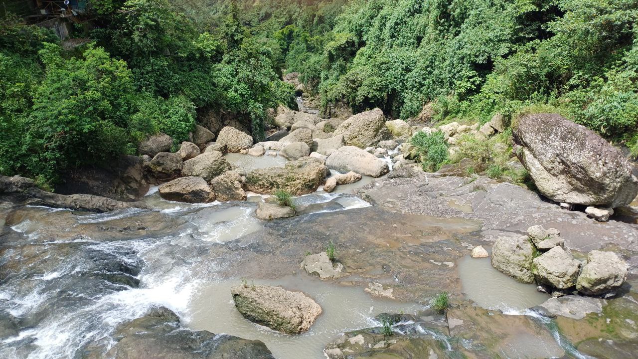 AboitizPower unit does clean-up drive in Balili River