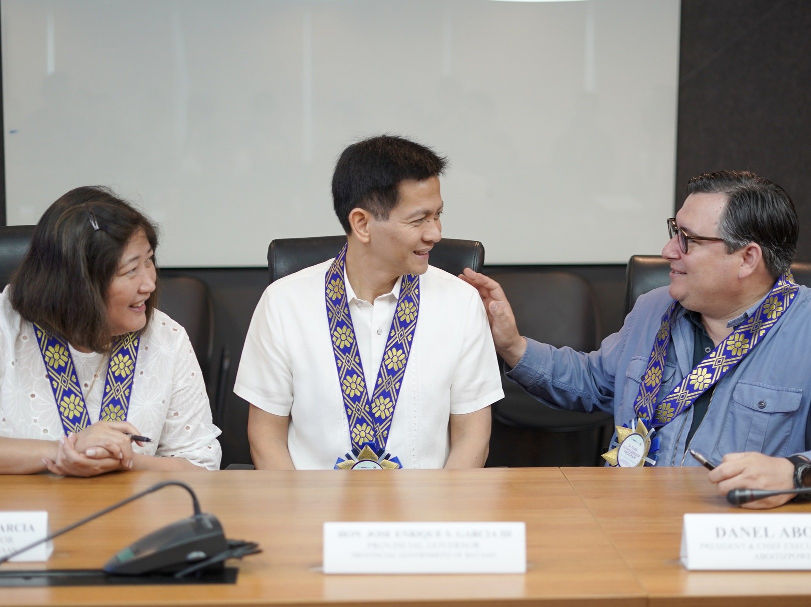 AboitizPower grants engineering scholarships to Bataan students