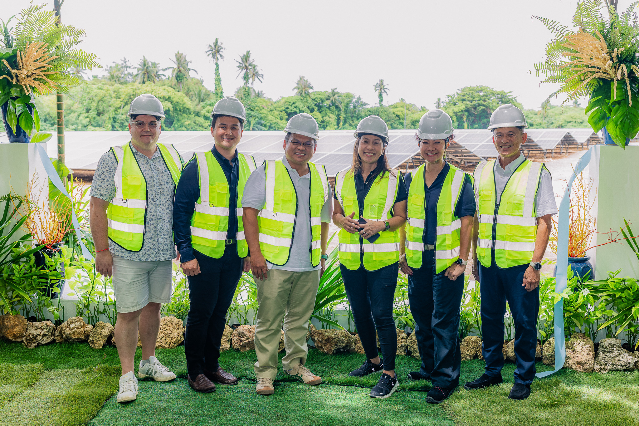 Aboitiz Upgrade Solar, Alphaland champion sustainable tourism in Balesin Island