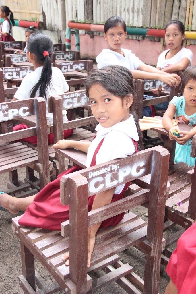 Mindanao Public School receives new desks and chairs