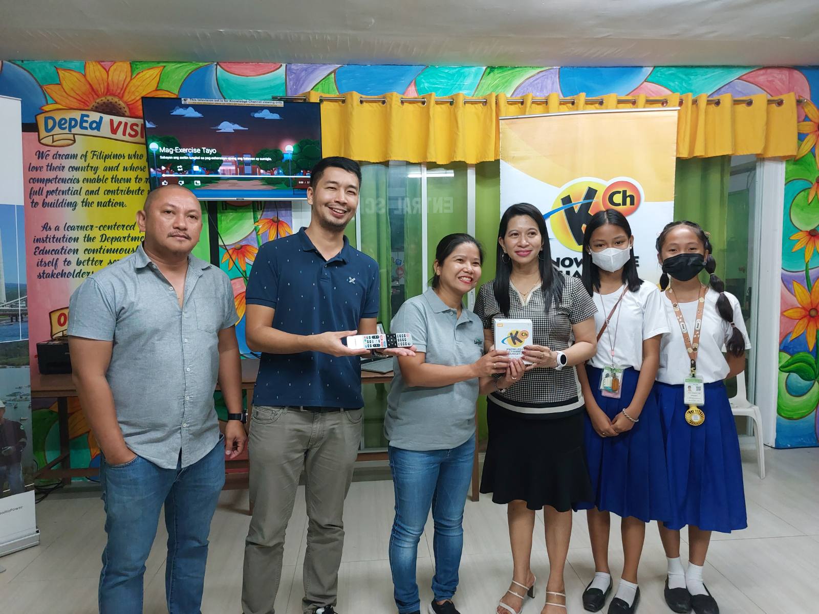 Knowledge Channel, AboitizPower lead support for more mobile libraries
