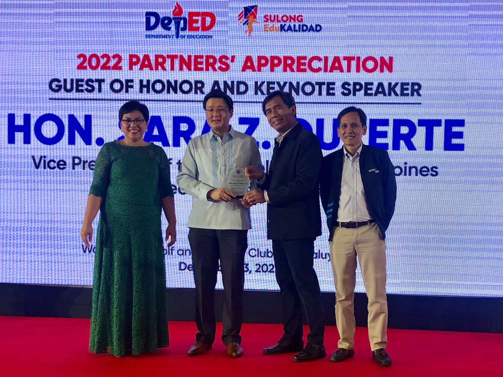 Davao Light receives recognition from DepEd