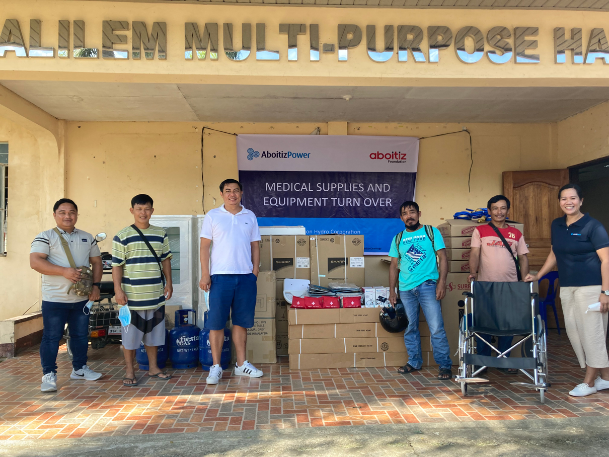 Luzon Hydro supports Ilocos Sur communities with medical equipment and supplies
