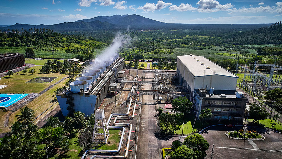 MakBan-geothermal-power-plant-in-Laguna