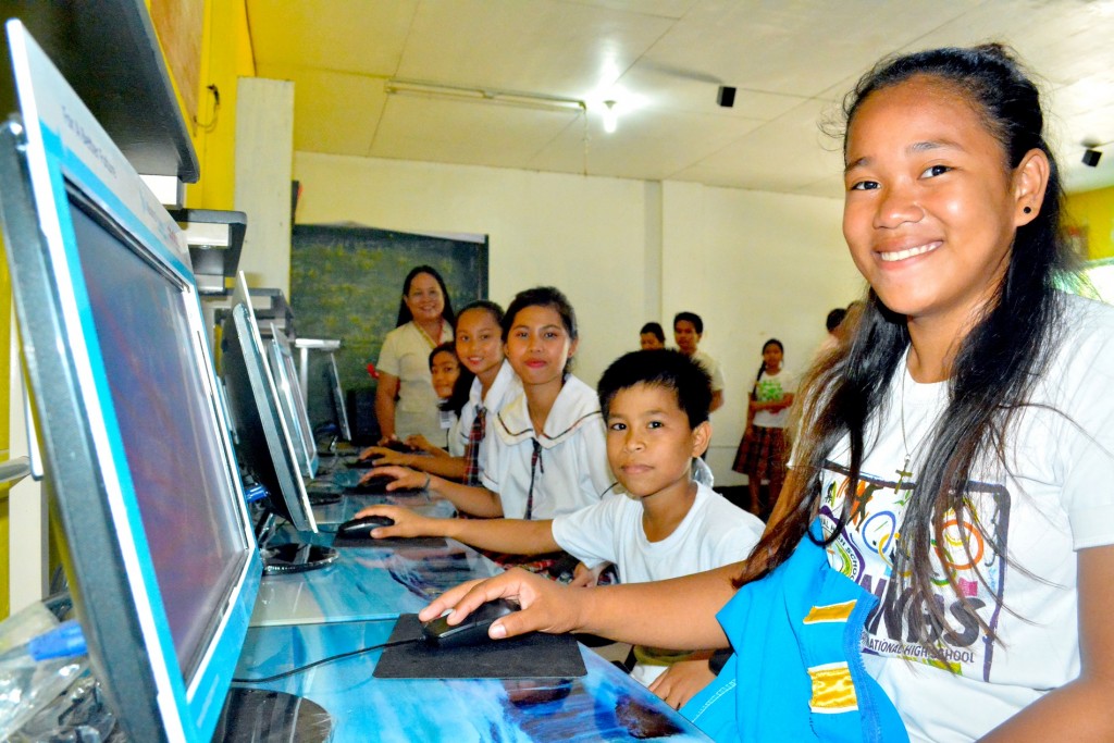 AboitizPower donates 50 more computer units to public schools in Mindanao